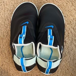 Nike Nurse Shoes Size 8.5